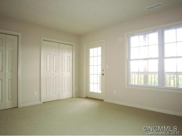65 Rotunda Circle - Photo 7