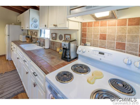 119 Lakey Gap Acres - Photo 8