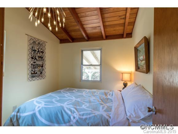 119 Lakey Gap Acres - Photo 10