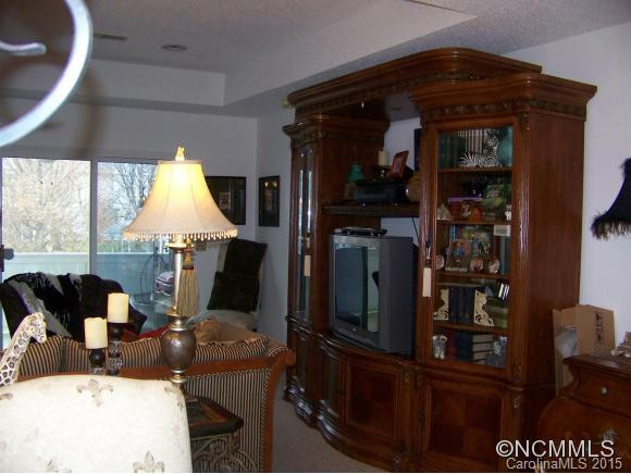 141 C Ewbank Garden Drive - Photo 3