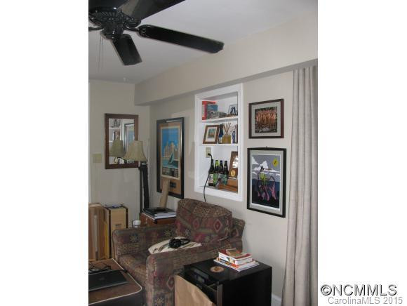 100 Edwin Place - Photo 21