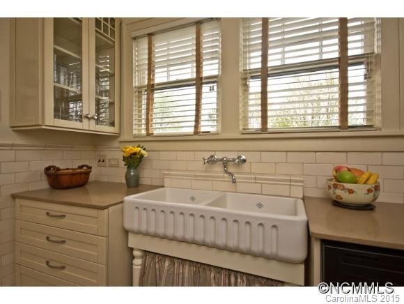 100 Edwin Place - Photo 6