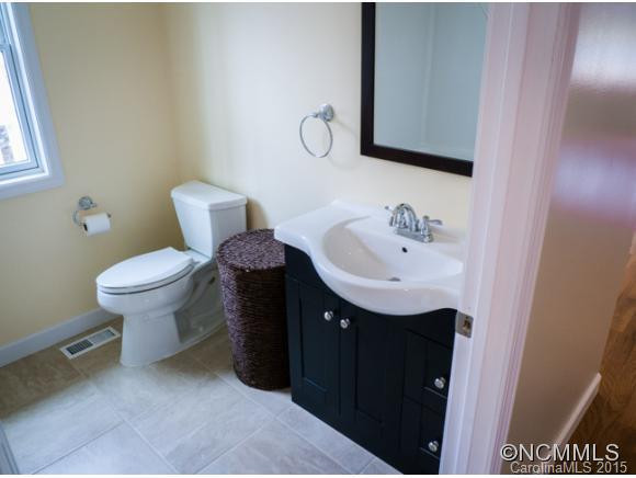 204 Linden Street - Photo 11