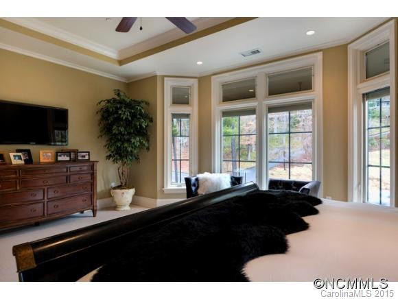 288 Macon Avenue, Unit 301 - Photo 11
