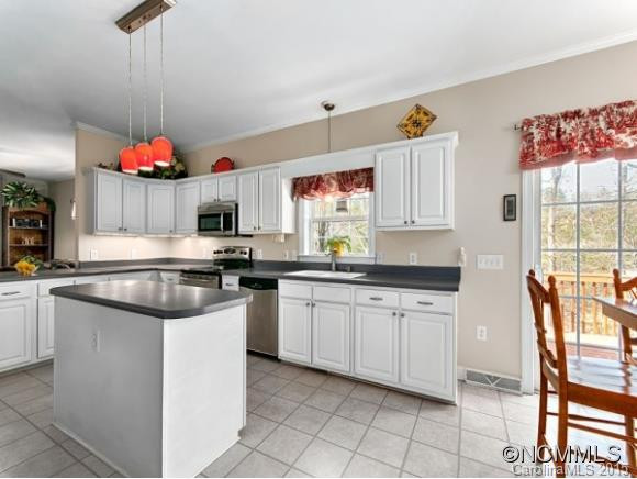 644 SOUTHERN PINES PLACE - Photo 5