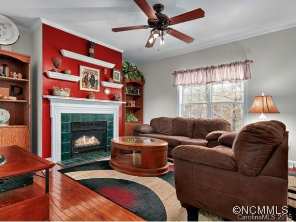 644 SOUTHERN PINES PLACE - Photo 7
