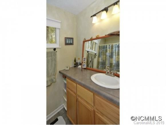 421 BLOOMING LAUREL DRIVE - Photo 14