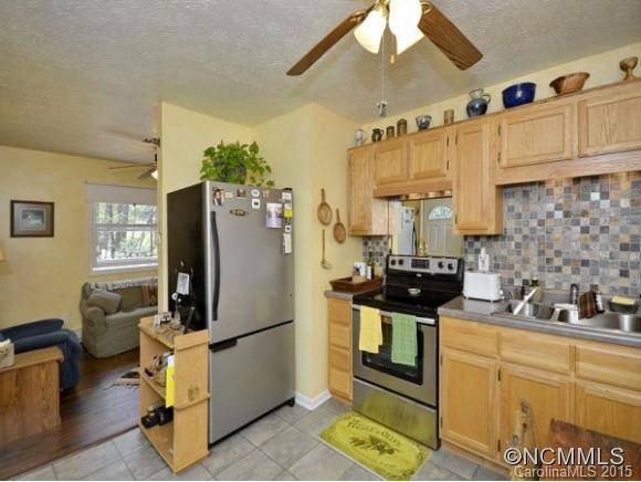 421 BLOOMING LAUREL DRIVE - Photo 8
