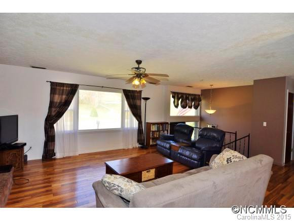 9 Hamburg Mountain Road - Photo 3