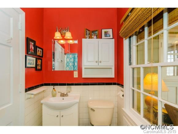 25 Chiles Avenue - Photo 13