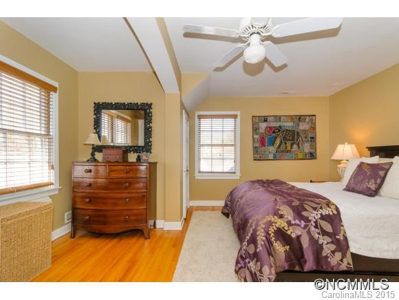 25 Chiles Avenue - Photo 14