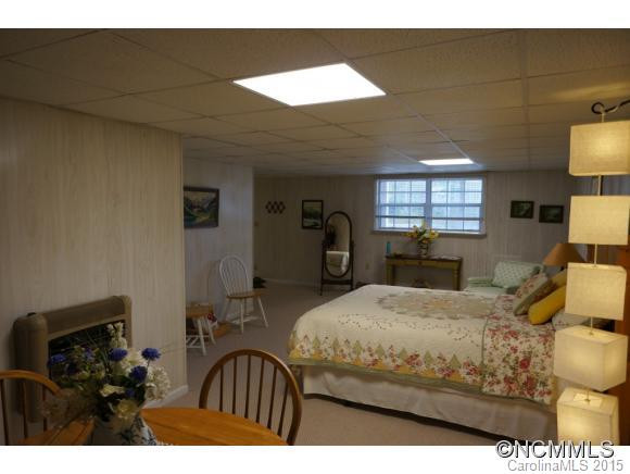 66 Lakeview Court - Photo 15