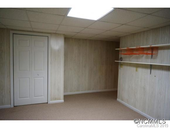 66 Lakeview Court - Photo 17