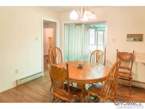 23 Forest Lane - Photo 3