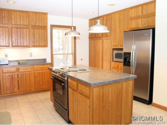 120 THRASHING ROCK DRIVE - Photo 4