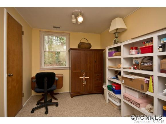 101 Fairway Drive - Photo 18