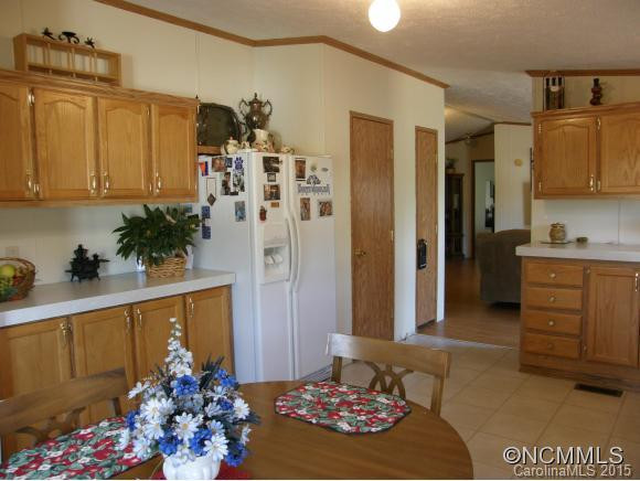 202 Banyan - Photo 8