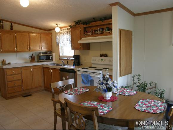 202 Banyan - Photo 9