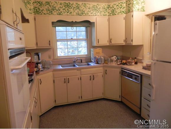 1 Browntown Road - Photo 8