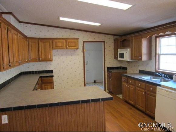 447 Hickory Flats Rd - Photo 3