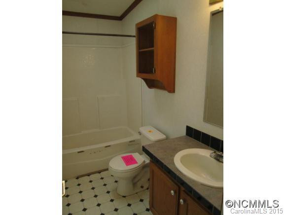 447 Hickory Flats Rd - Photo 9