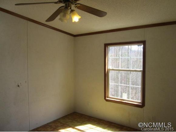 447 Hickory Flats Rd - Photo 10