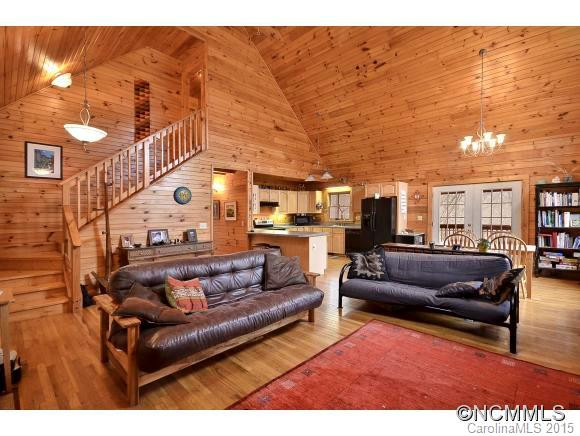 306 Henry Dingus Way - Photo 2