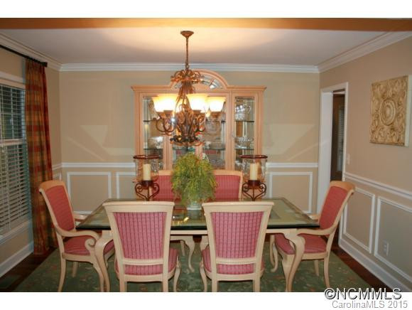 101 Avalon Lane - Photo 4