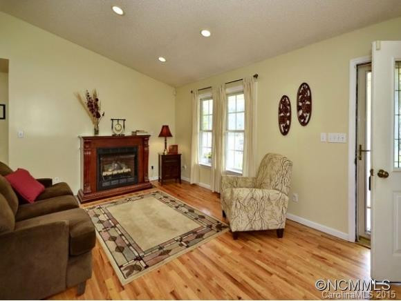 3 CARISSA DRIVE - Photo 3