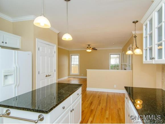 1045 Columbine Road - Photo 15
