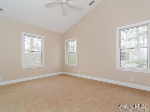 1045 Columbine Road - Photo 17