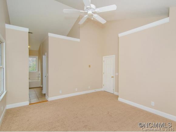 1045 Columbine Road - Photo 18