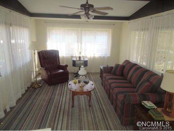 171 Rolling Oaks Drive - Photo 3
