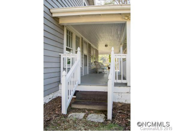 2636 Haywood Road - Photo 23