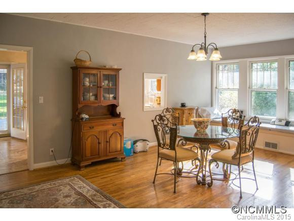 2636 Haywood Road - Photo 6