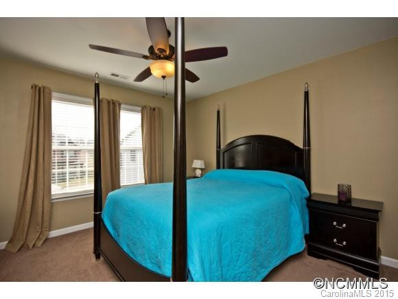 8 Breyerton Ct - Photo 15