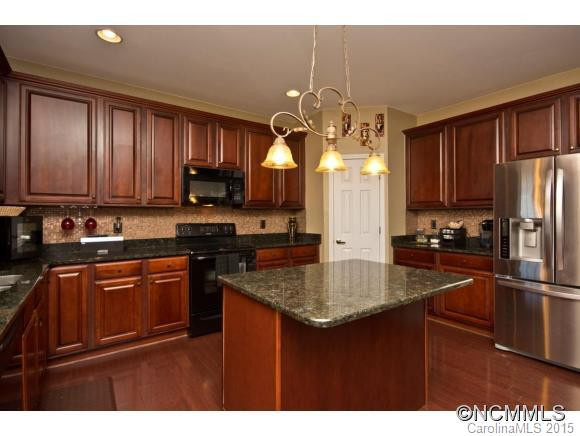 8 Breyerton Ct - Photo 5