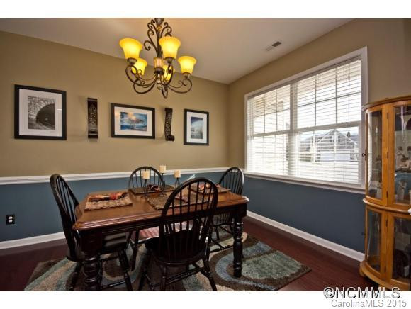 8 Breyerton Ct - Photo 8