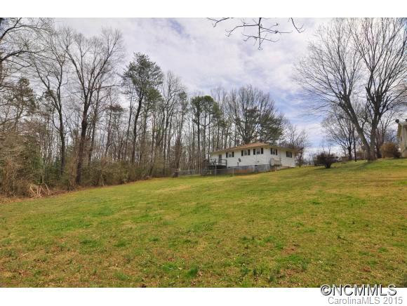 12 White Squirrel Drive - Photo 3