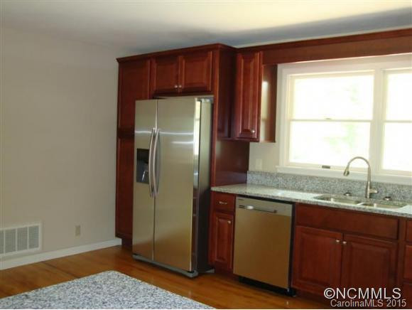 351 MOCKINGBIRD DR - Photo 7