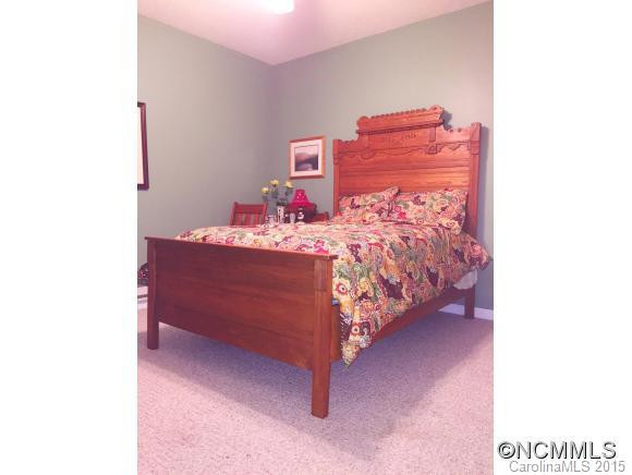 7 Strawberry Lane - Photo 12