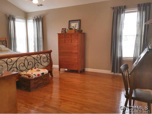 7 Strawberry Lane - Photo 6
