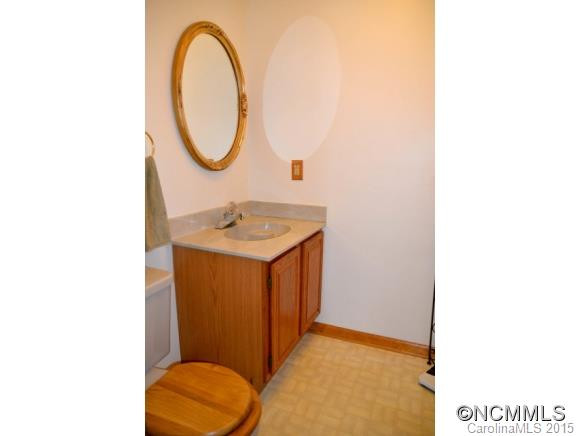 93 Hemlock Drive - Photo 2
