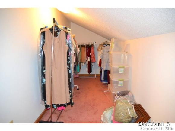 93 Hemlock Drive - Photo 12