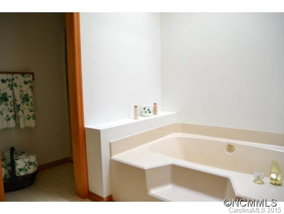93 Hemlock Drive - Photo 13
