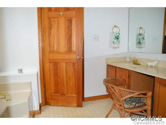 93 Hemlock Drive - Photo 14