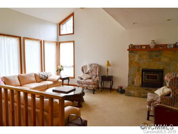 93 Hemlock Drive - Photo 4