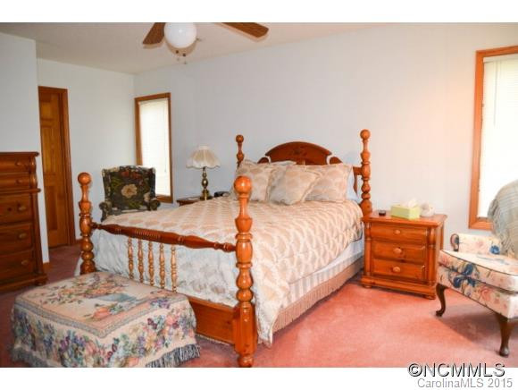 93 Hemlock Drive - Photo 10