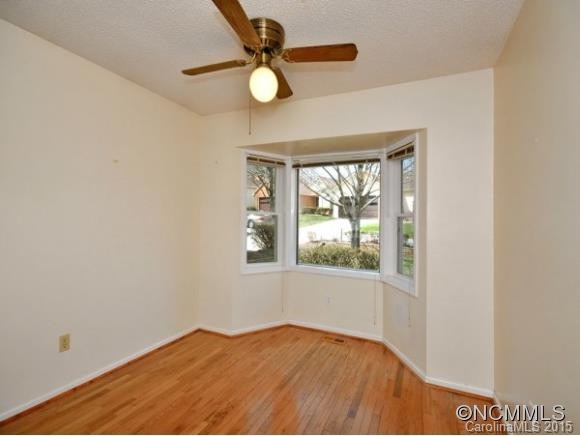 106 EXETER COURT - Photo 6