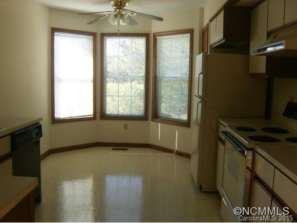 698 East Park Place - Photo 5